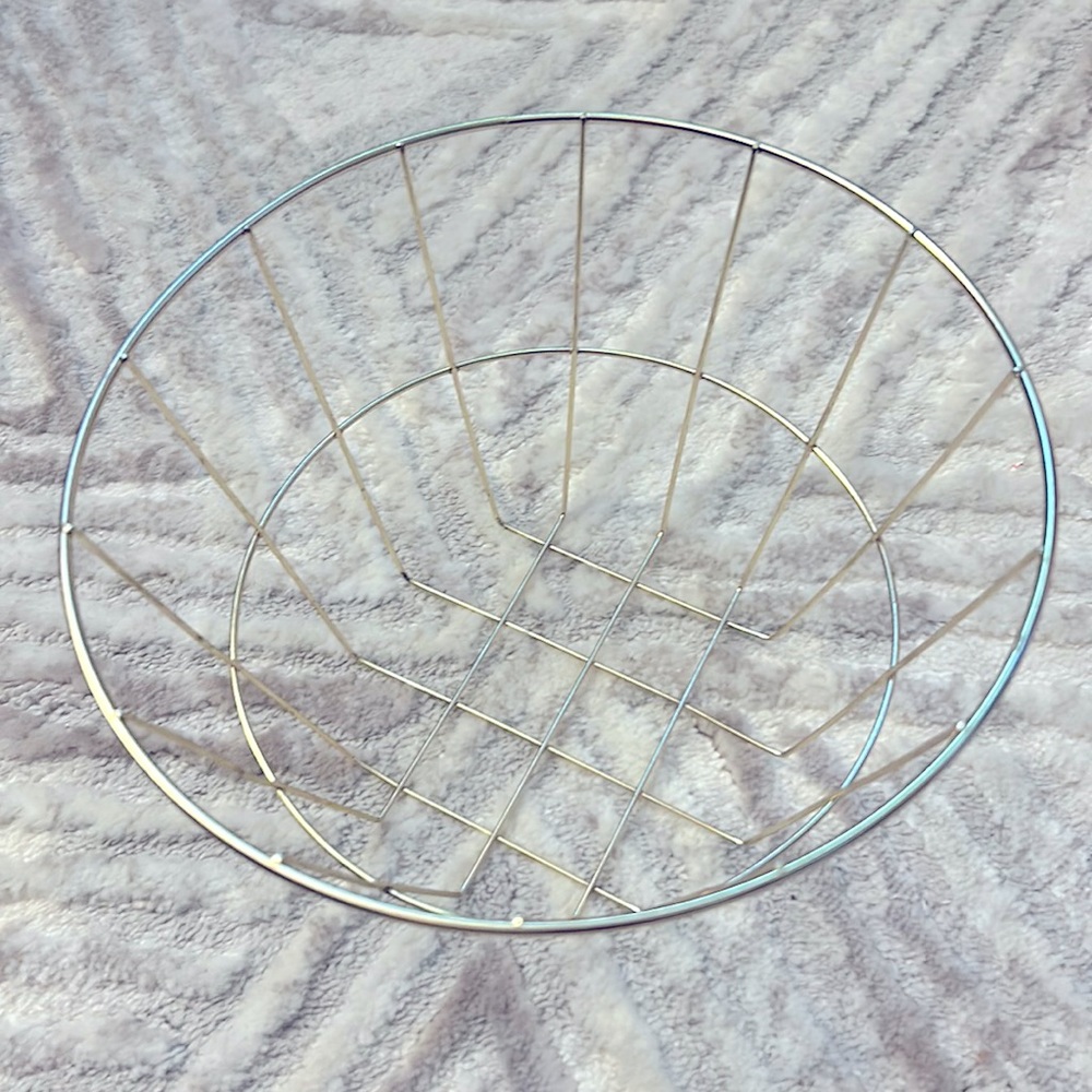 Gold Wire Basket Circle Office Decor Desk Supplies Organizer Gently Used Chic
